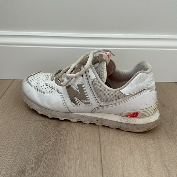 New Balance Sneakers - Picture 5 of 6